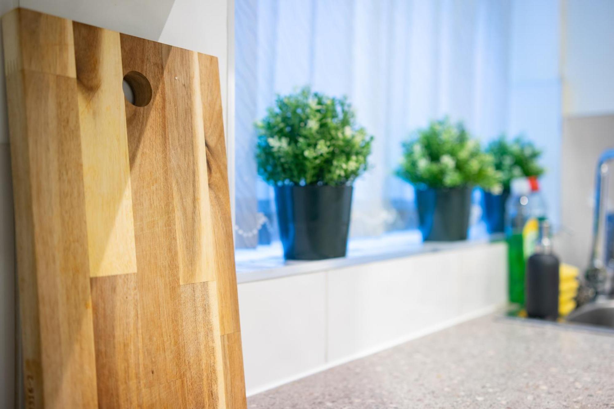 Cozy Rooms In Shared Accommodation Near Anfield Stadium With Parking And Wifi 리버풀 외부 사진